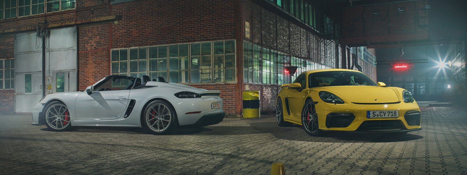 Новые топовые спорткары с атмосферным двигателем: Porsche 718 Spyder и 718  Cayman GT4 | Порше Центр Краснодар